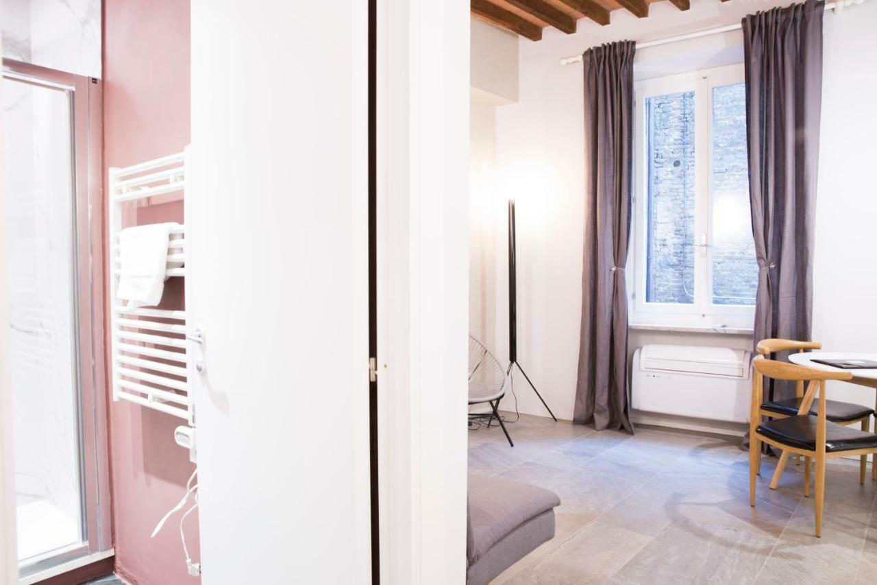 Terme 53 Apartment Siena Exterior photo